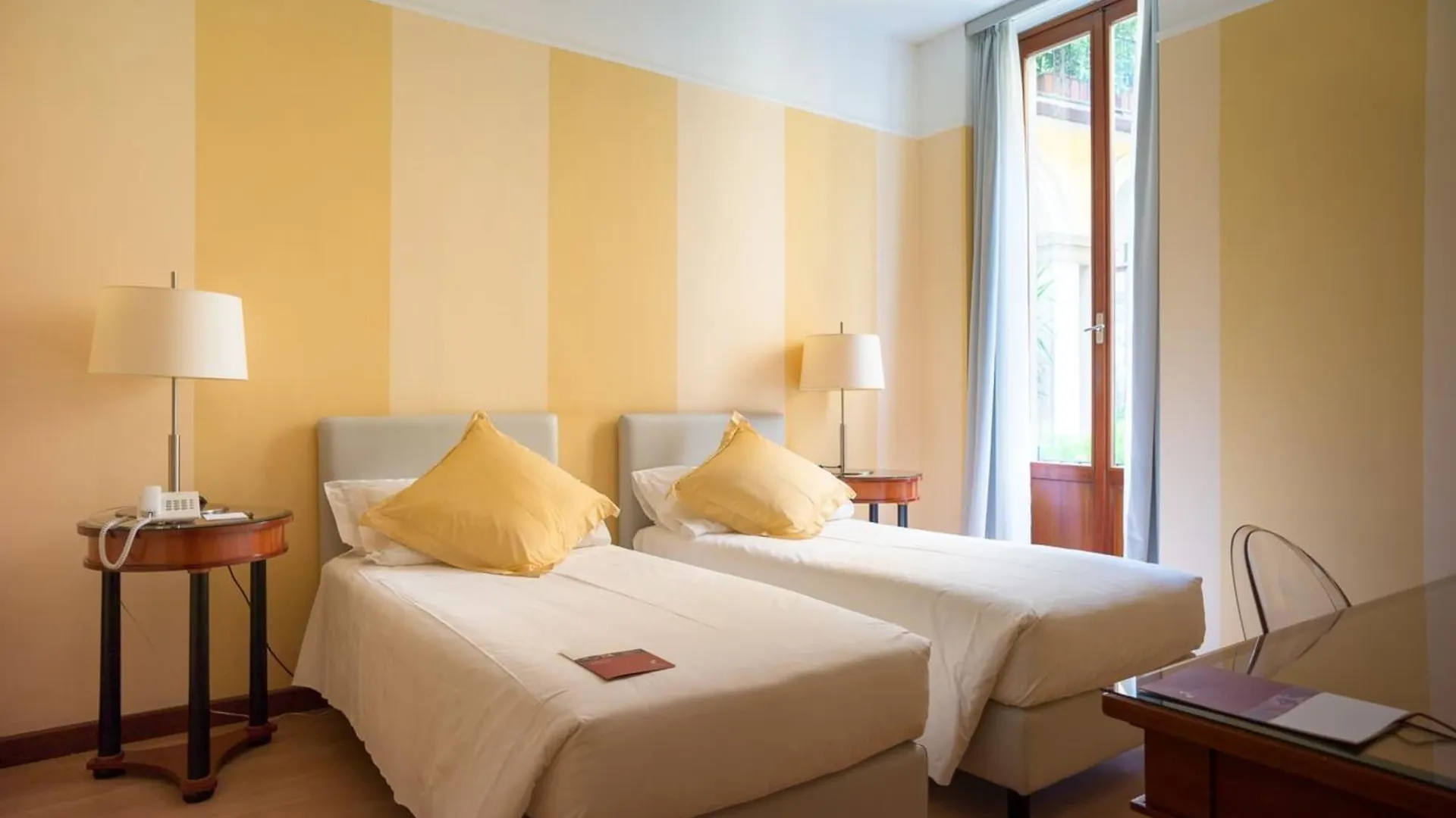 Hotel Gran Duca Di York Milão